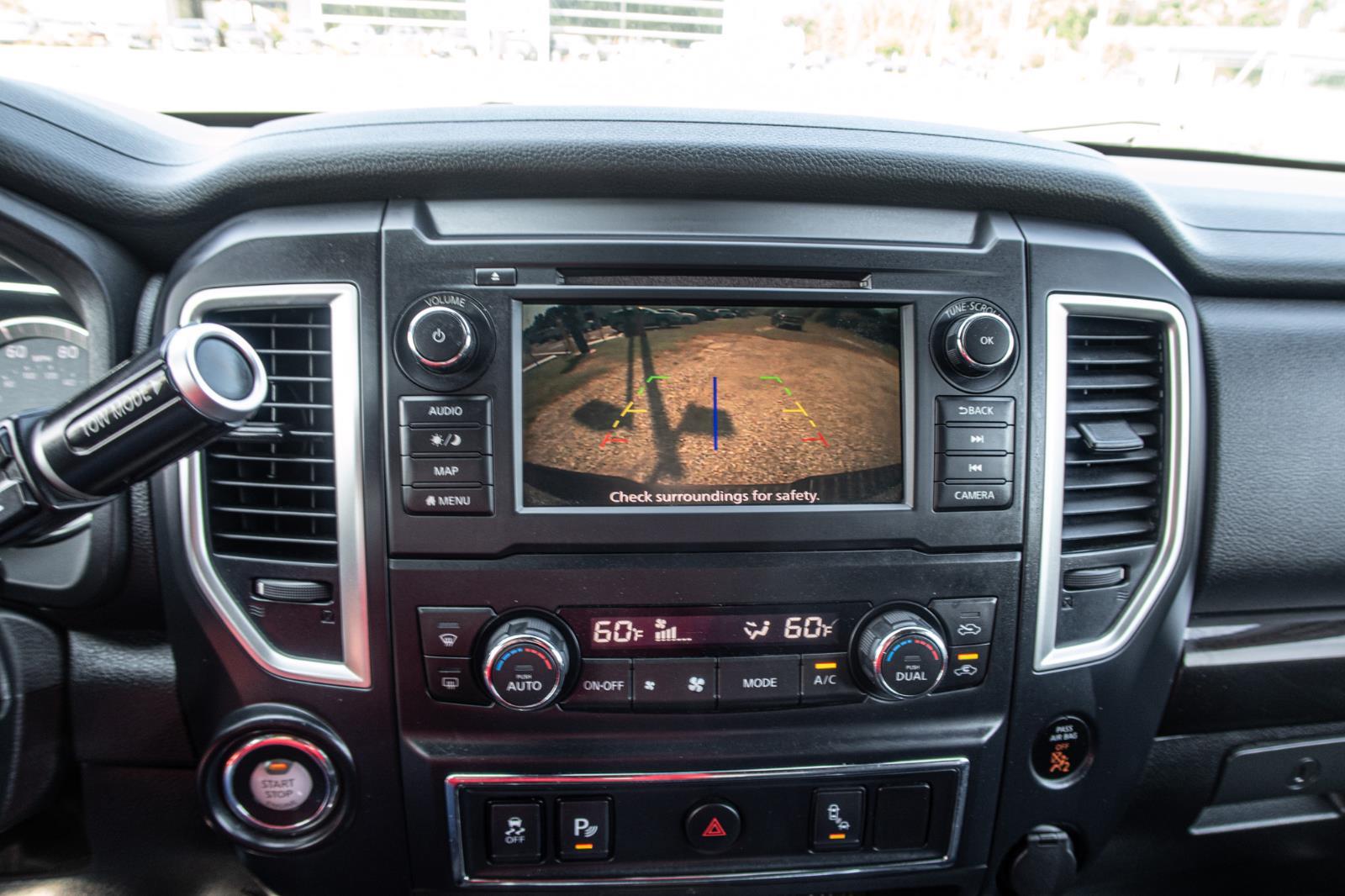 2019 Nissan Titan SV