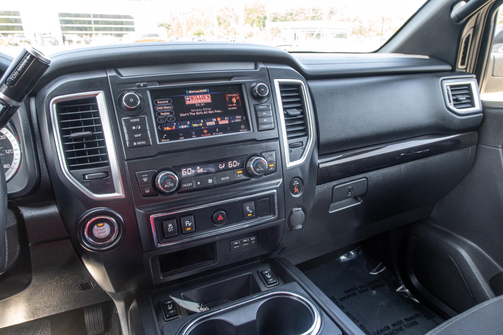 2019 Nissan Titan SV