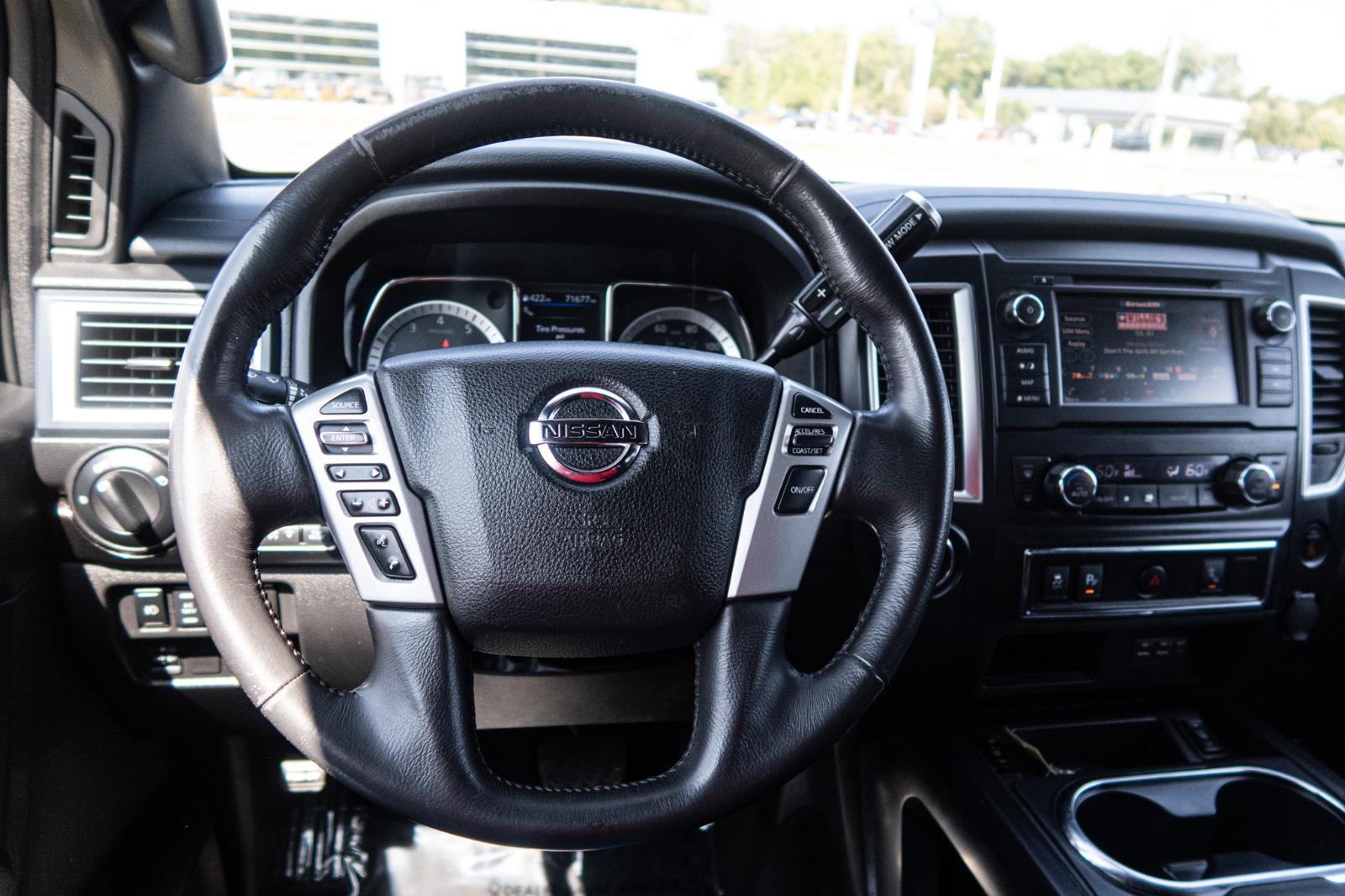 2019 Nissan Titan SV