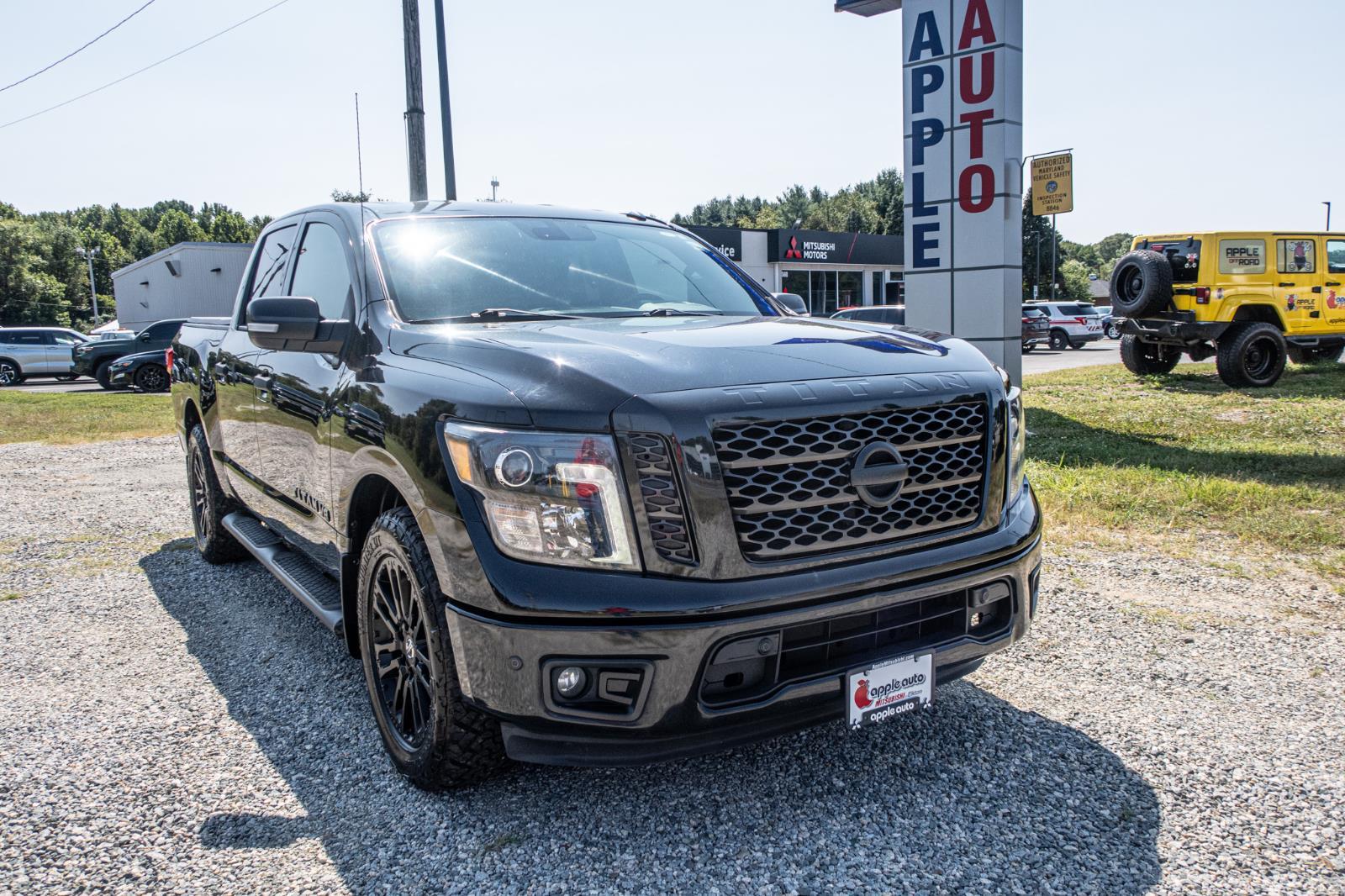 2019 Nissan Titan SV