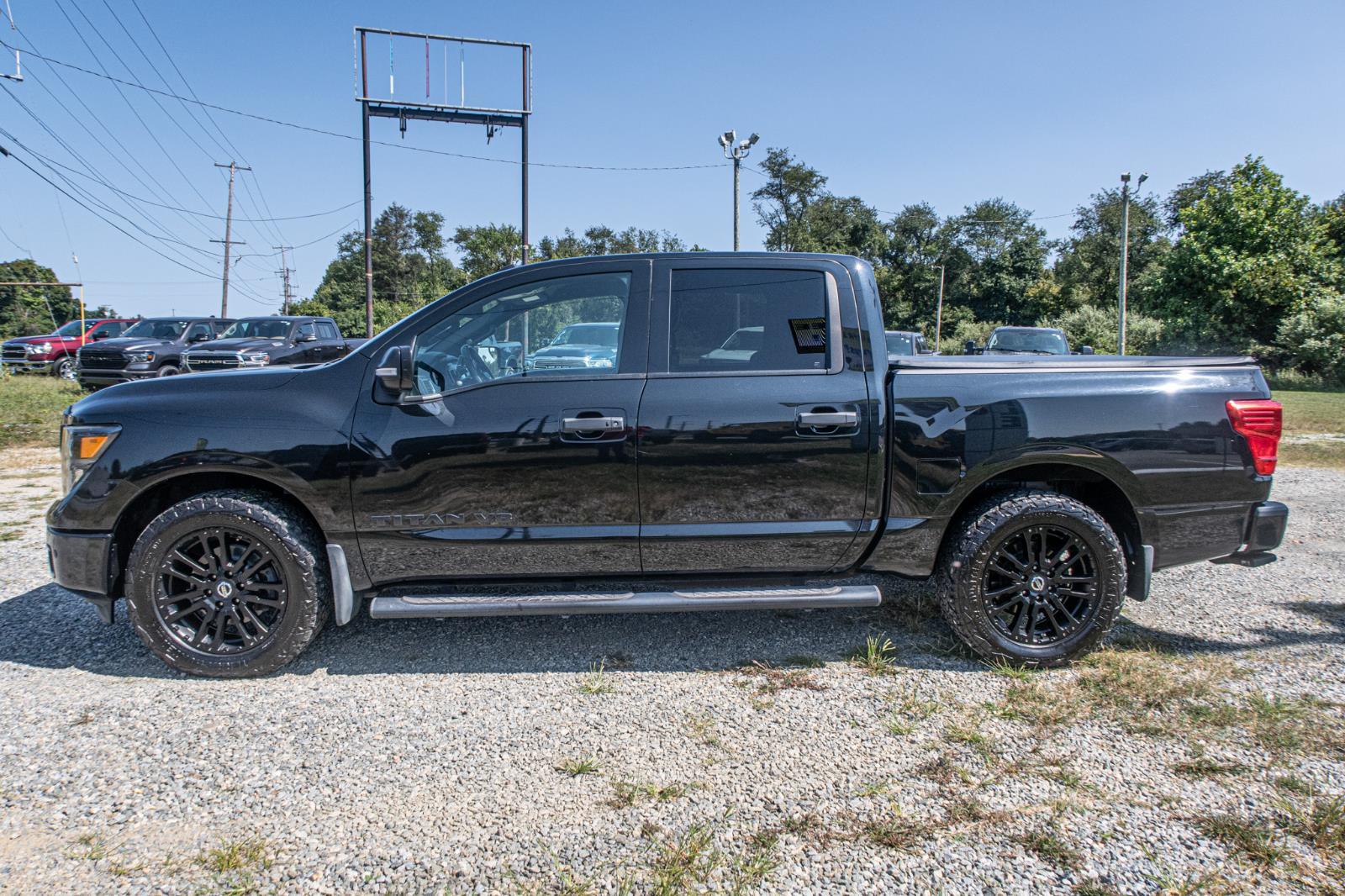 2019 Nissan Titan SV