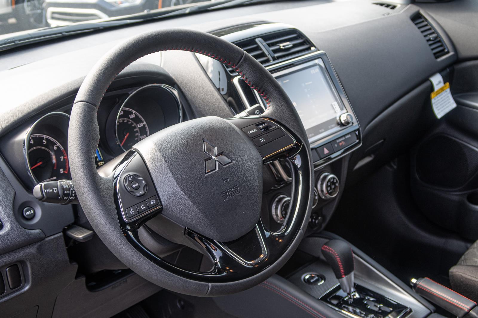 2024 Mitsubishi Outlander Sport LE