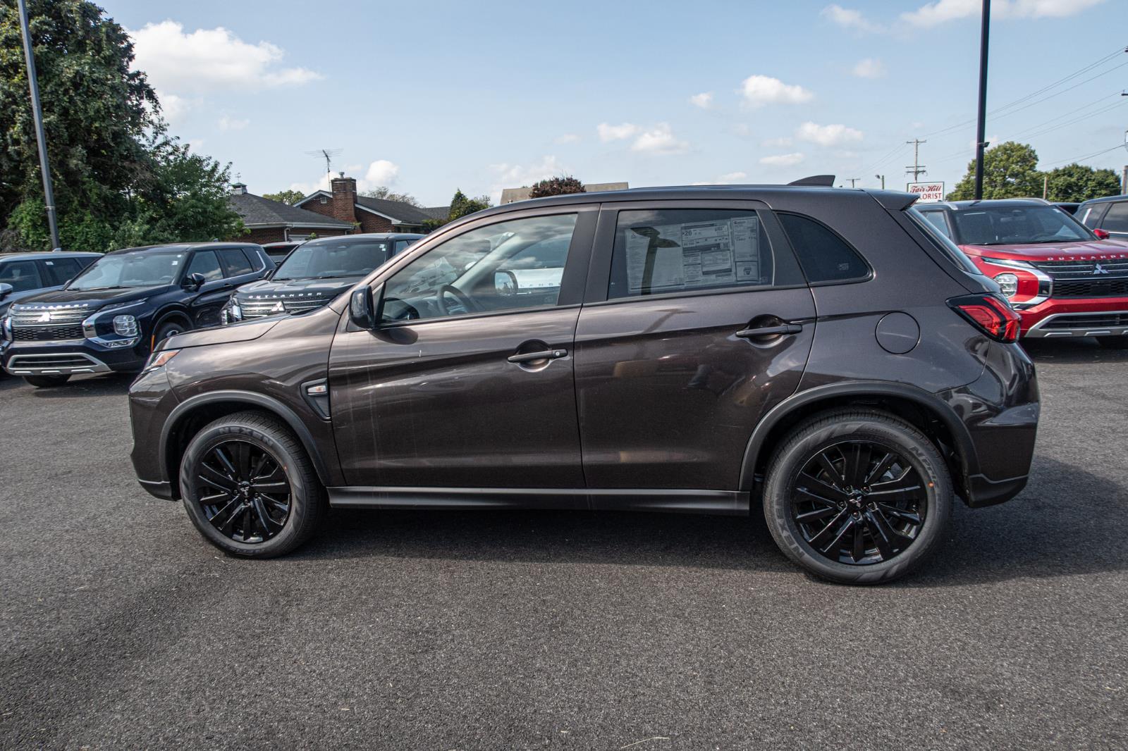 2024 Mitsubishi Outlander Sport LE