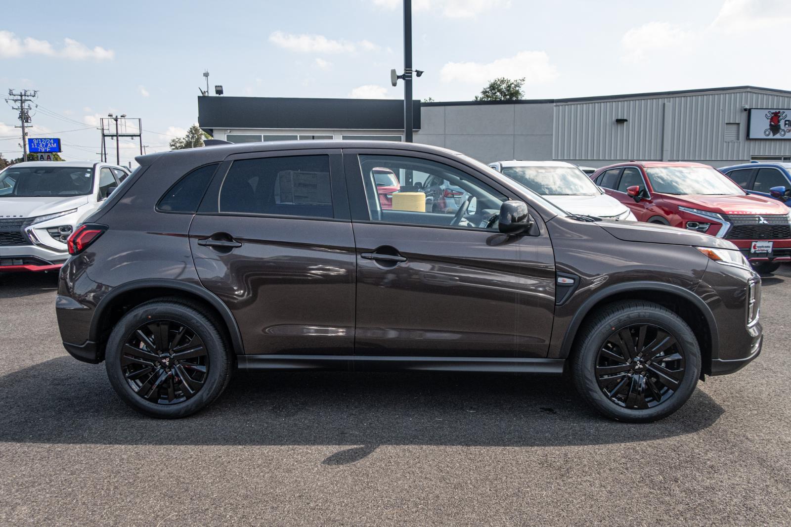 2024 Mitsubishi Outlander Sport LE