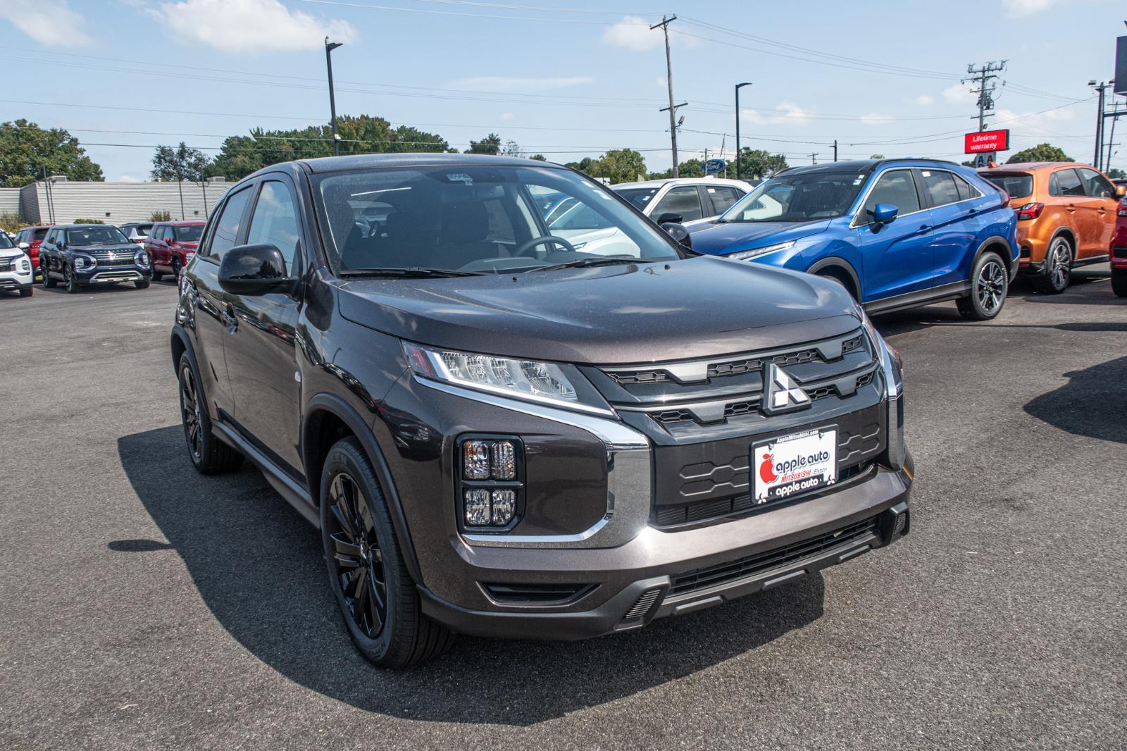 2024 Mitsubishi Outlander Sport LE