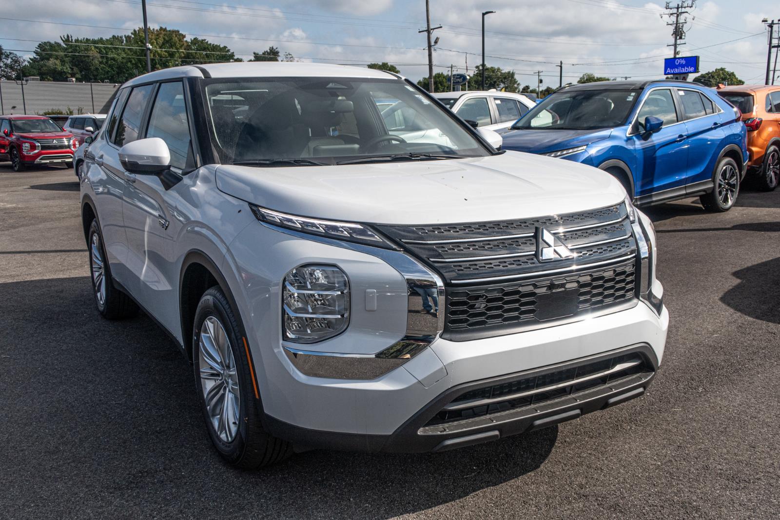 2024 Mitsubishi Outlander PHEV ES