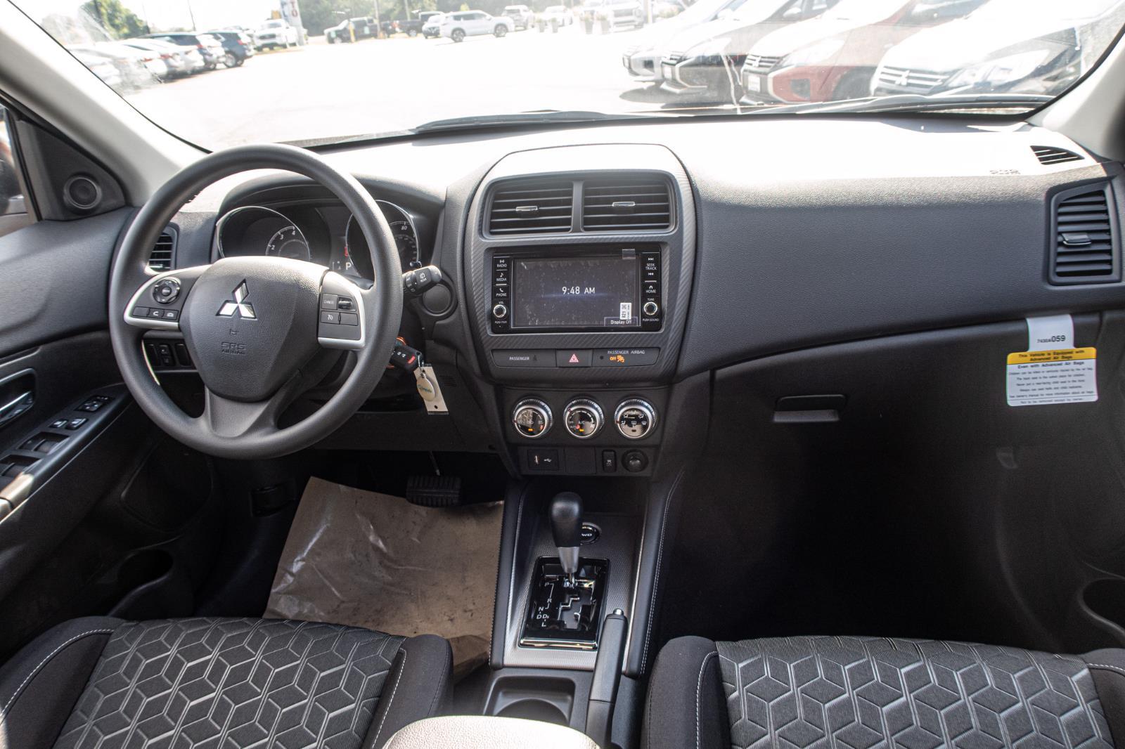 2024 Mitsubishi Outlander Sport ES