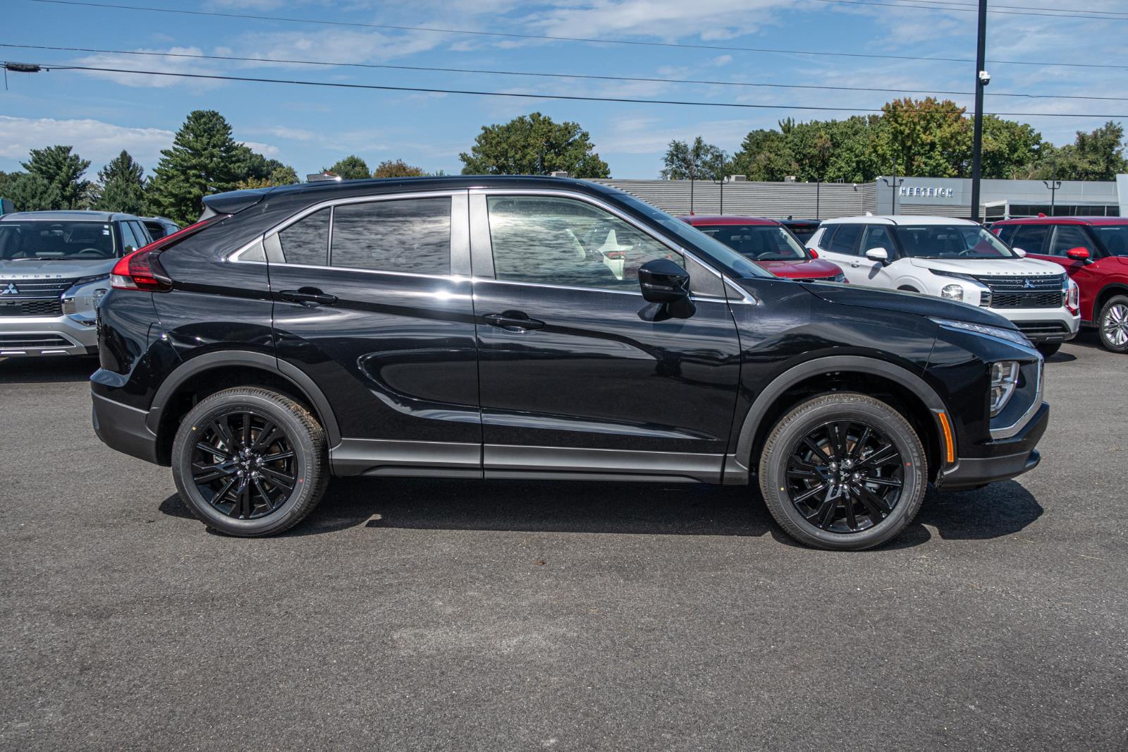 2024 Mitsubishi Eclipse Cross LE