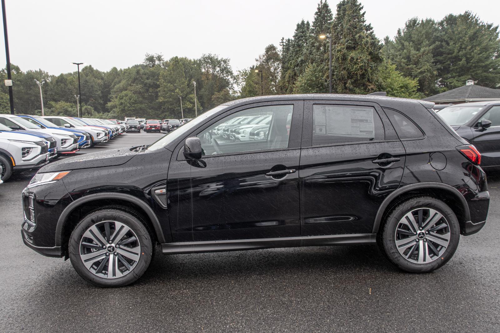 2024 Mitsubishi Outlander Sport ES