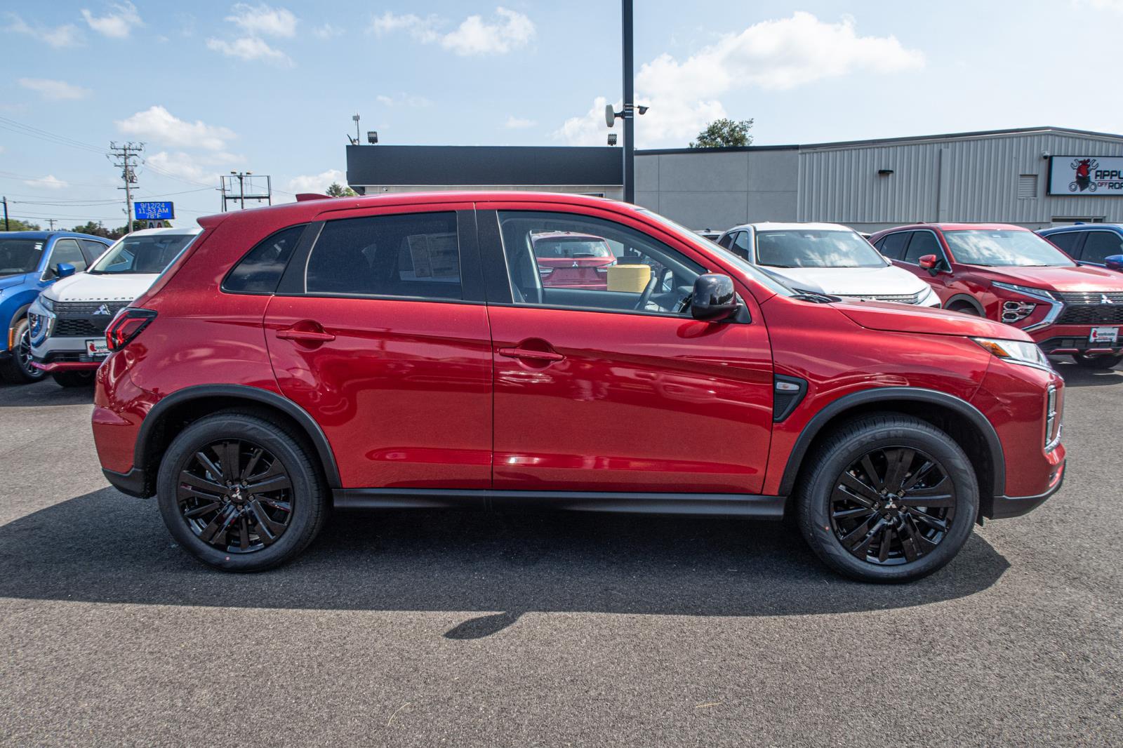 2024 Mitsubishi Outlander Sport LE