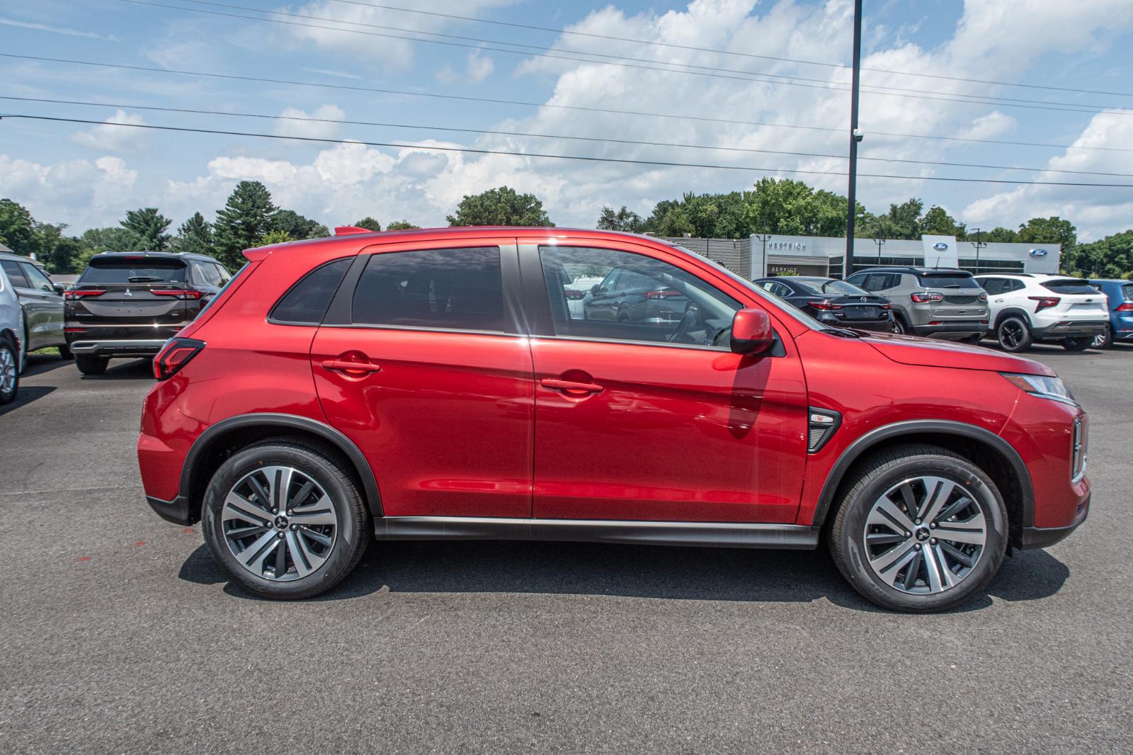 2024 Mitsubishi Outlander Sport ES