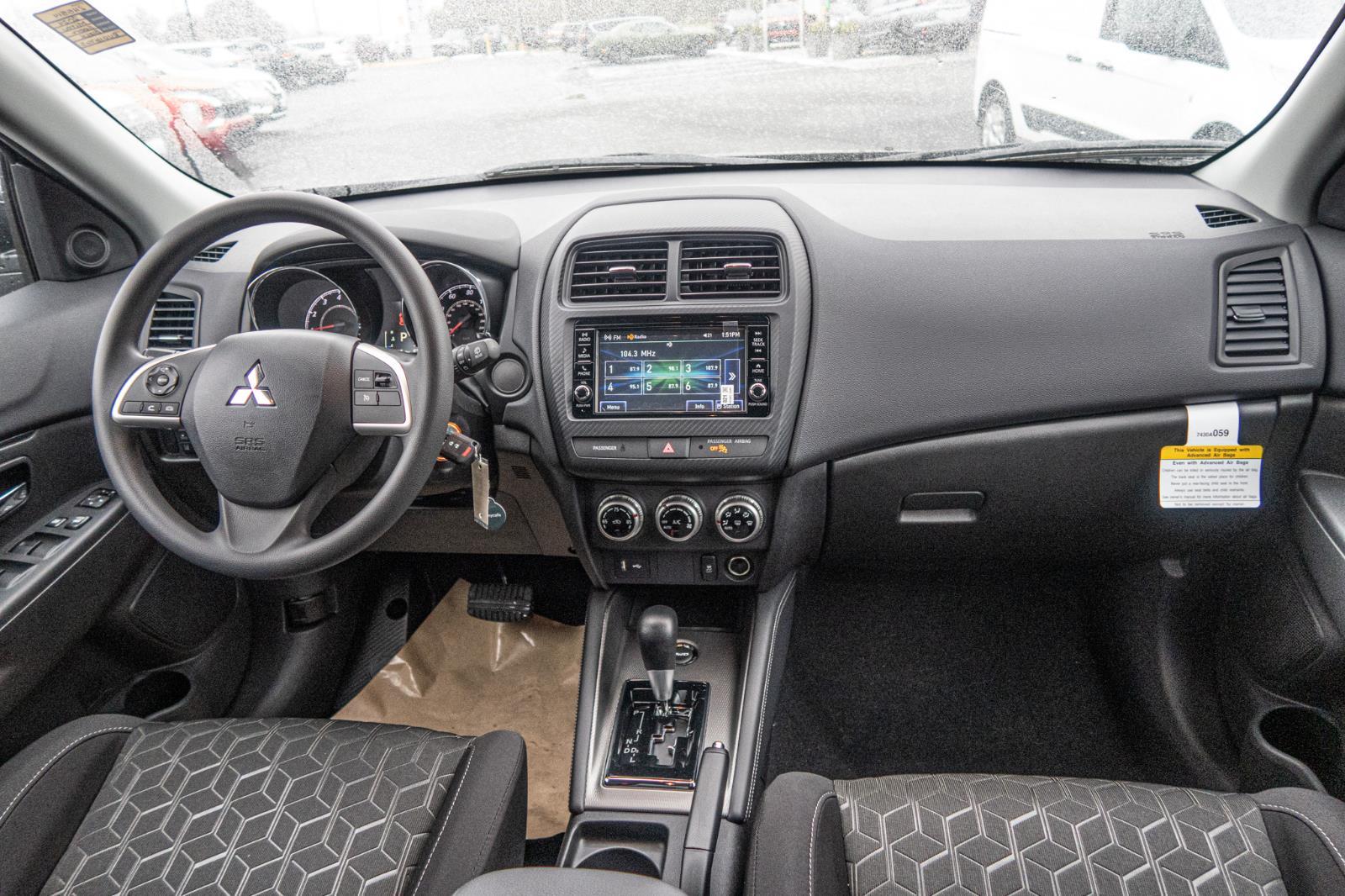 2024 Mitsubishi Outlander Sport ES