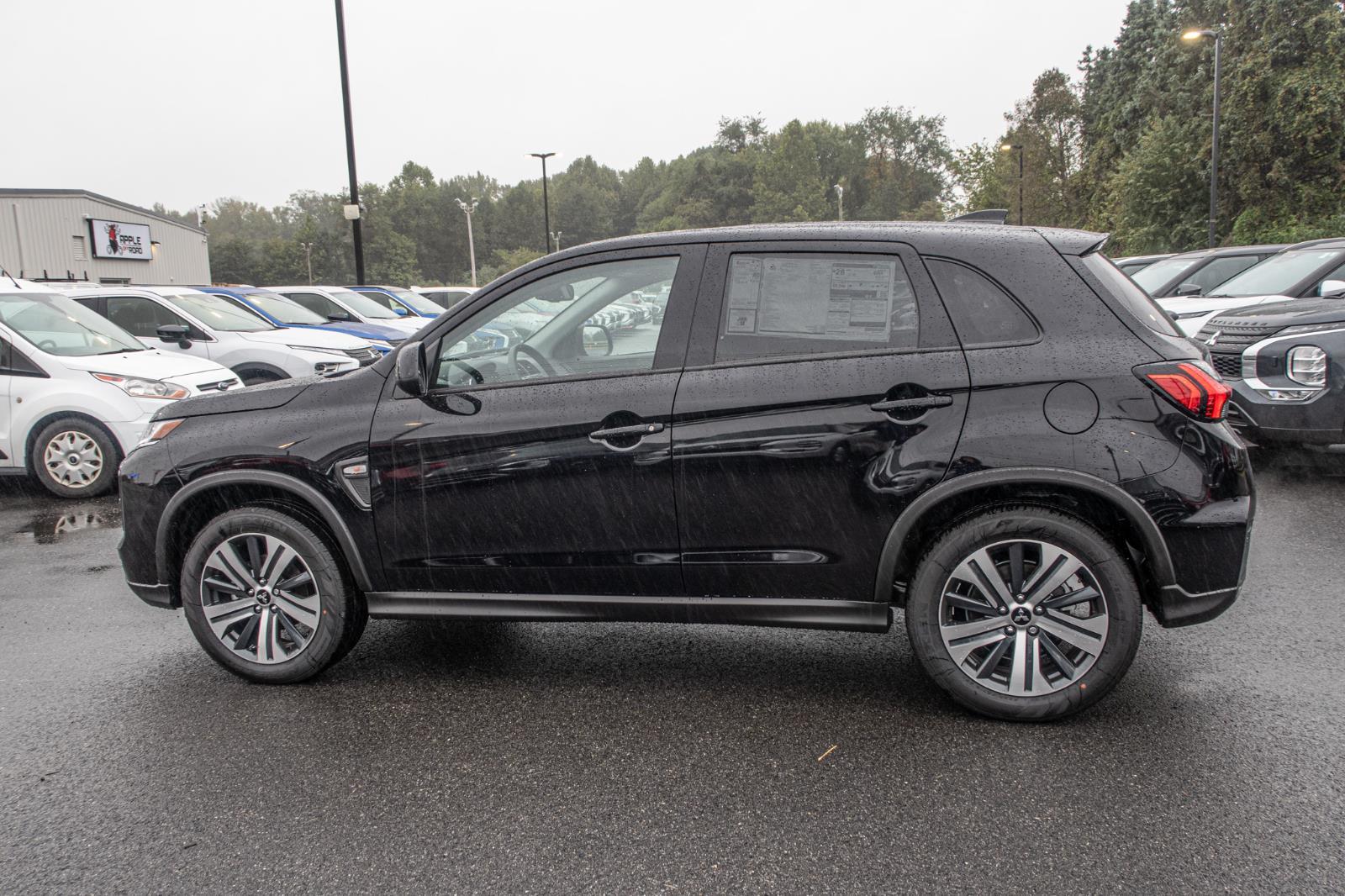 2024 Mitsubishi Outlander Sport ES