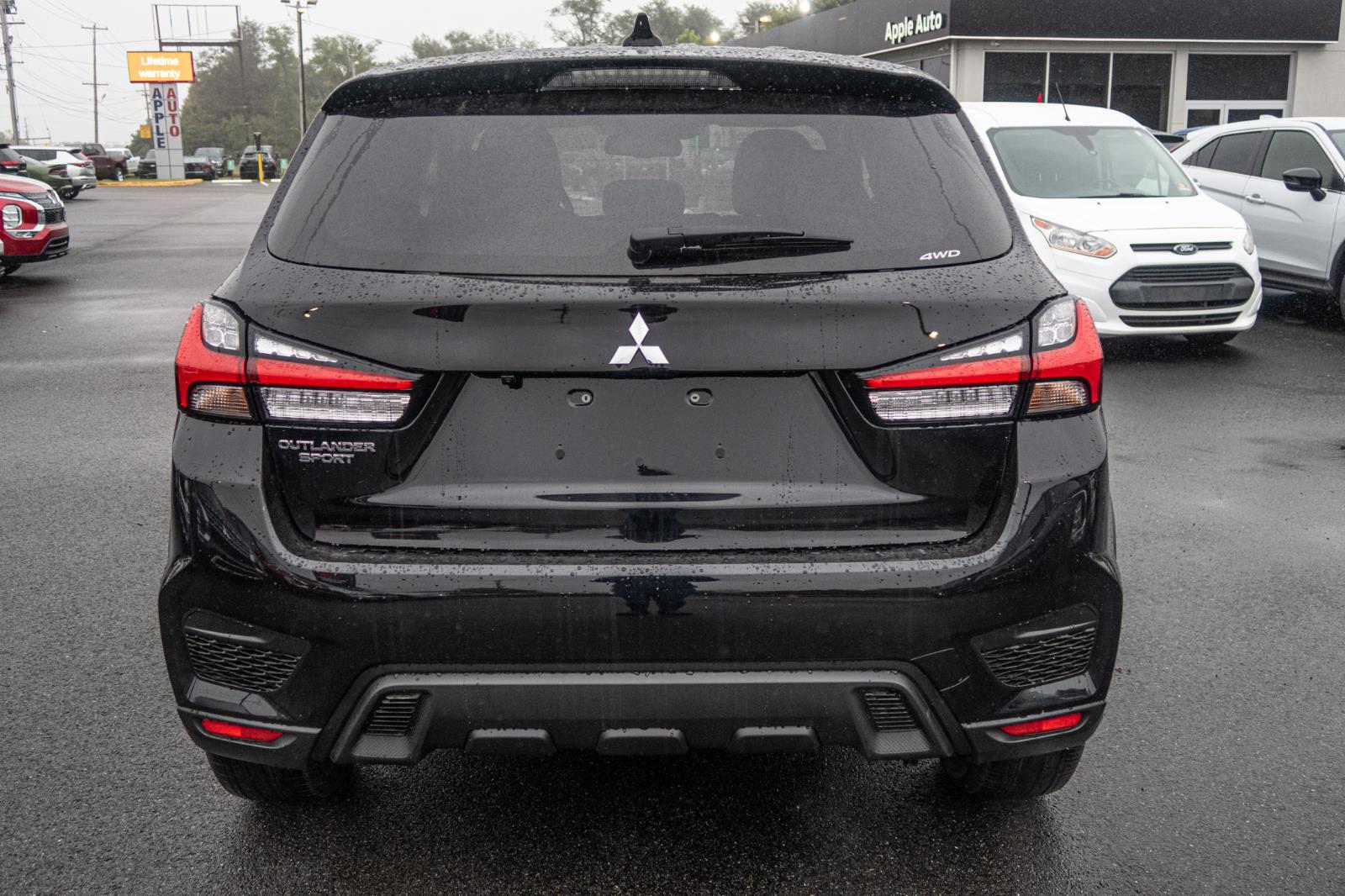 2024 Mitsubishi Outlander Sport ES