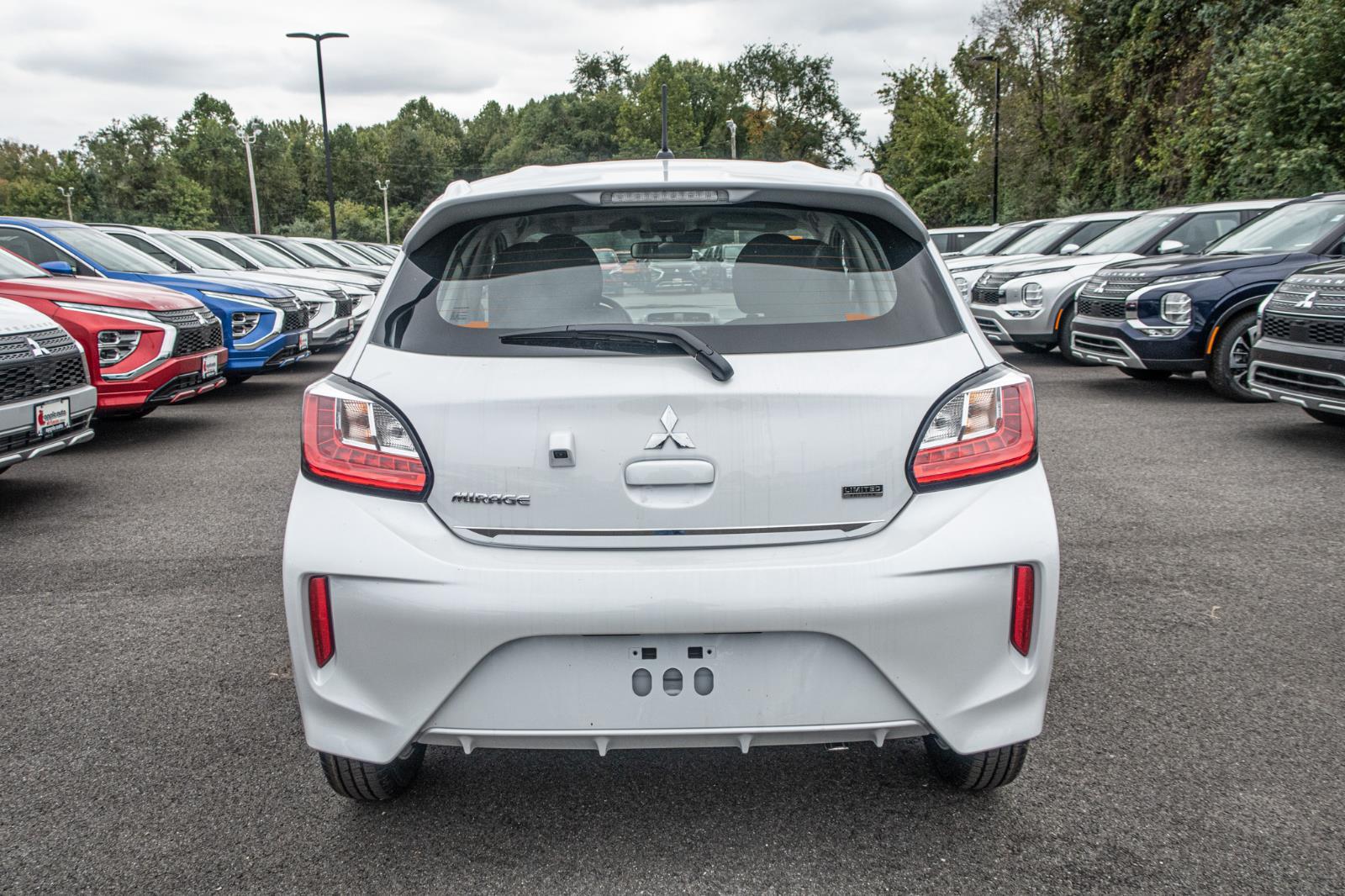 2024 Mitsubishi Mirage ES