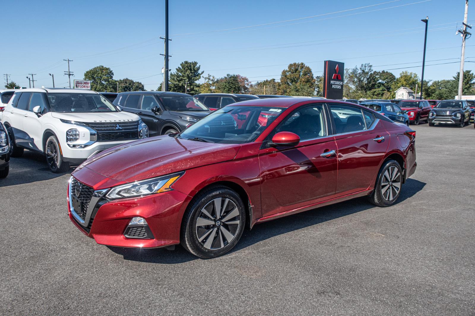 Used 2022 Nissan Altima SV with VIN 1N4BL4DWXNN409922 for sale in Elkton, MD