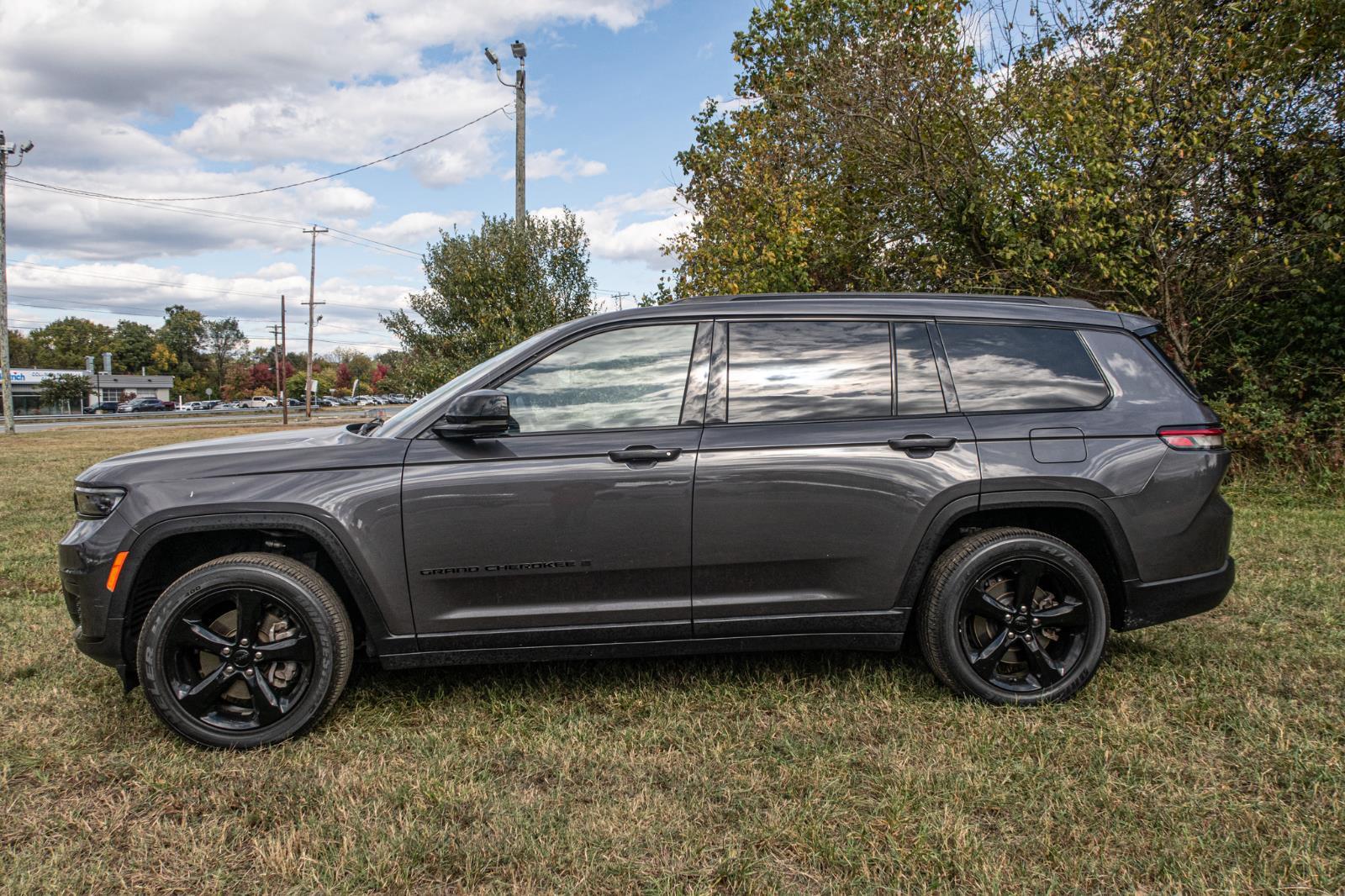 Used 2022 Jeep Grand Cherokee L Altitude with VIN 1C4RJKAG8N8599489 for sale in Elkton, MD