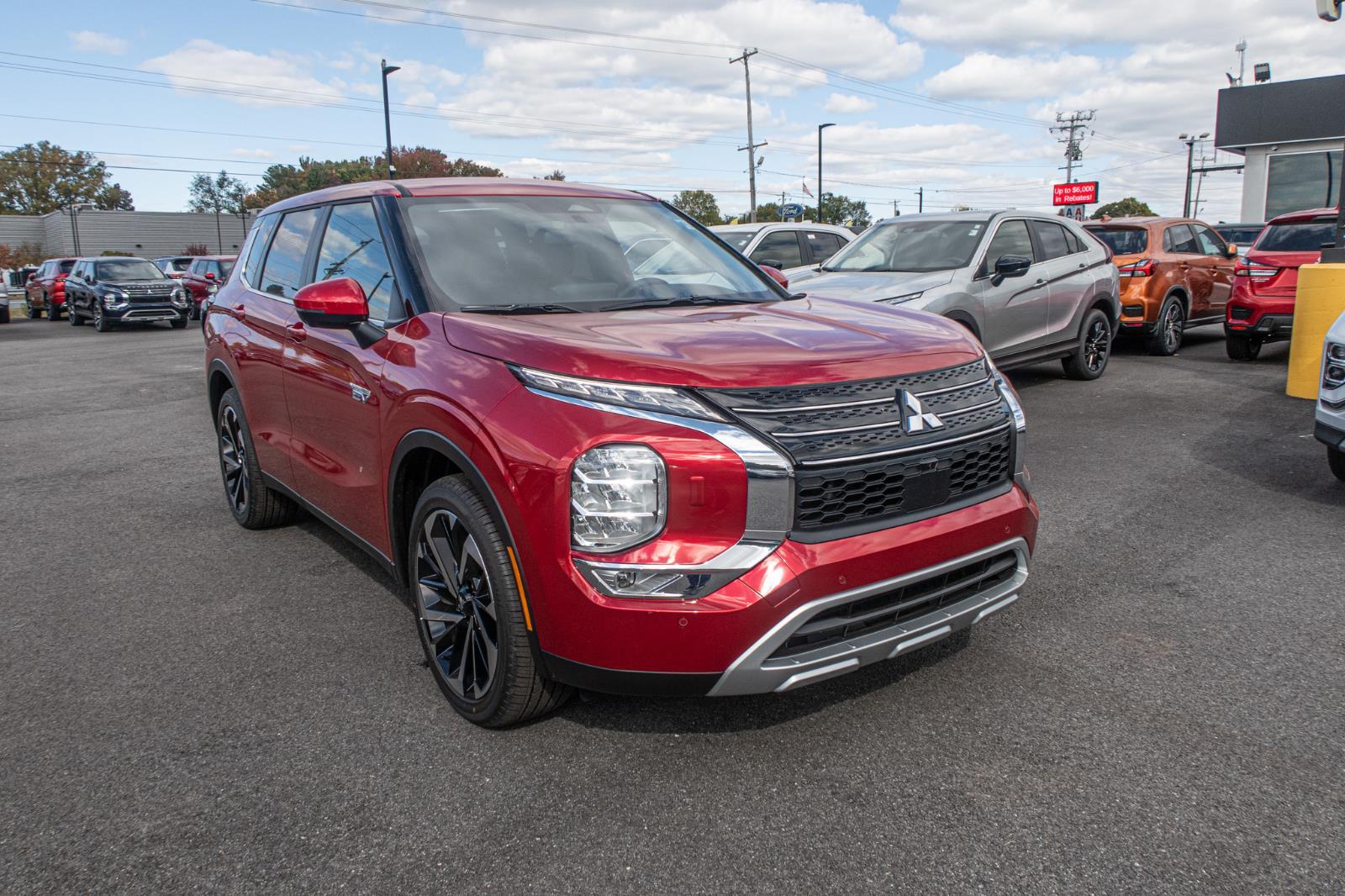 2025 Mitsubishi Outlander PHEV SE