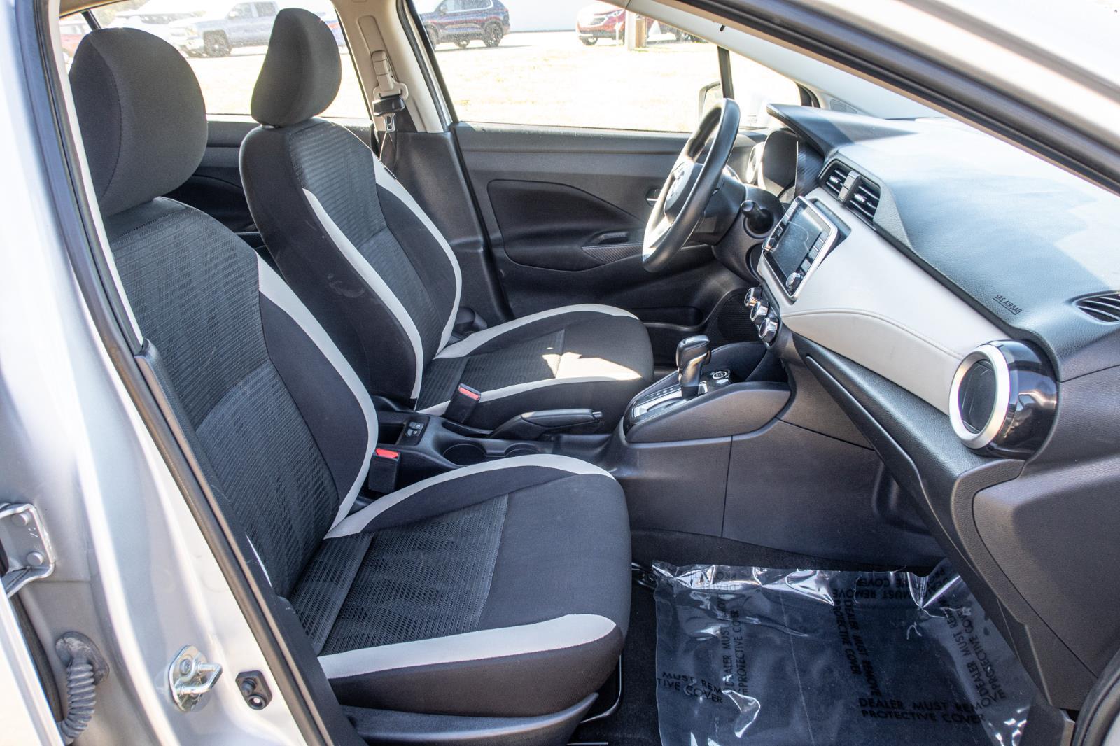 2021 Nissan Versa SV