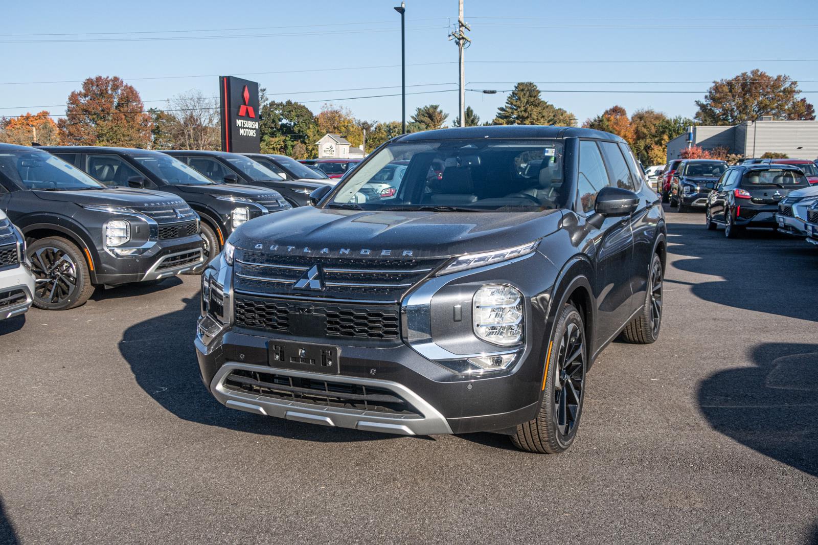 2024 Mitsubishi Outlander SE