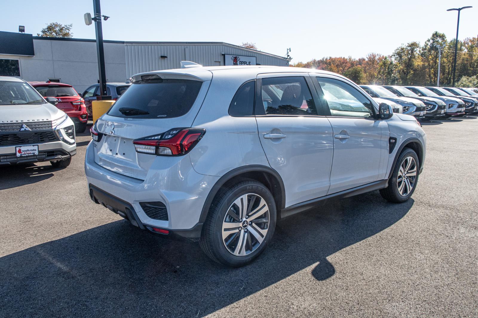 2024 Mitsubishi Outlander Sport ES