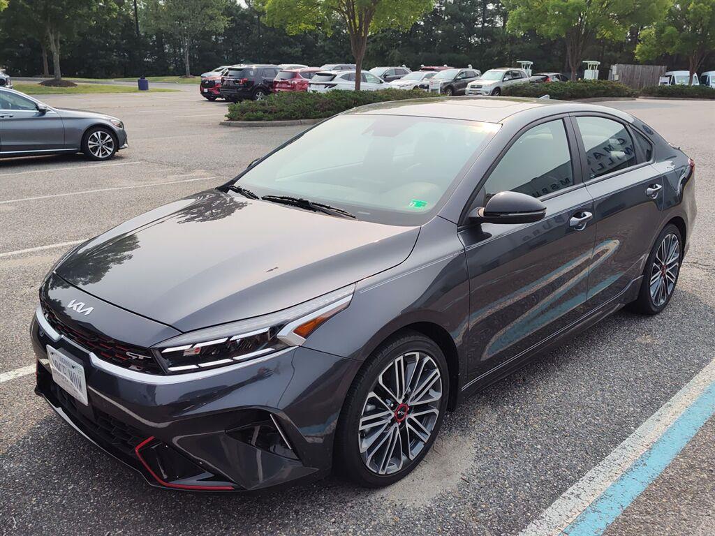Gravity Gray 2023 Kia Forte Sedan Front-Wheel Drive Automatic