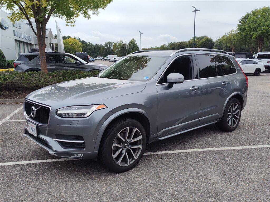 2018 Volvo XC90 Momentum