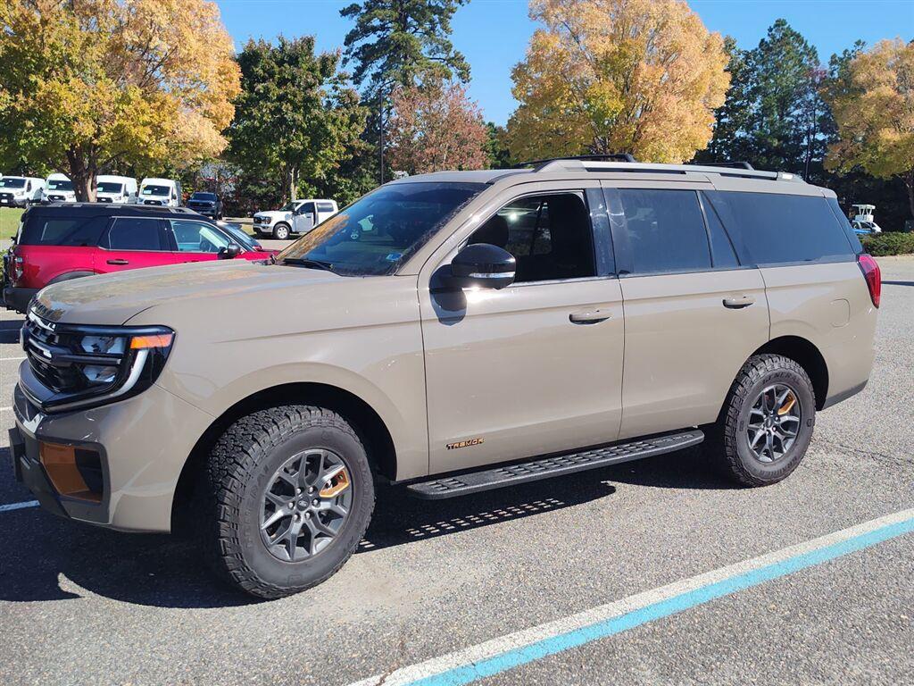 Marsh Gray 2026 Ford Expedition SUV / Crossover Four-Wheel Drive Automatic