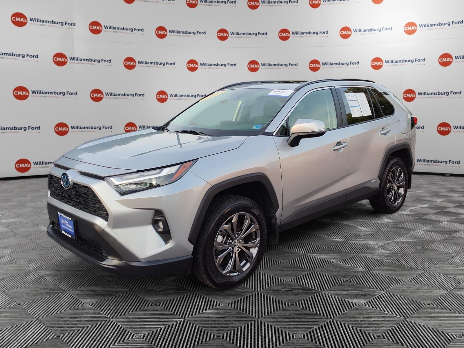 2022 Toyota RAV4 Hybrid XLE Premium AWD