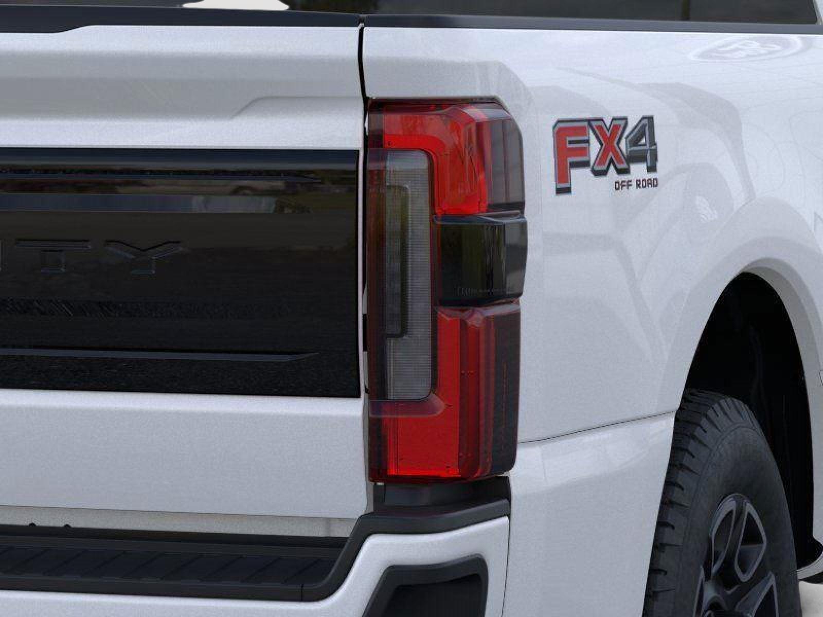 2026 Ford F-250 Super Duty Platinum - Photo 21