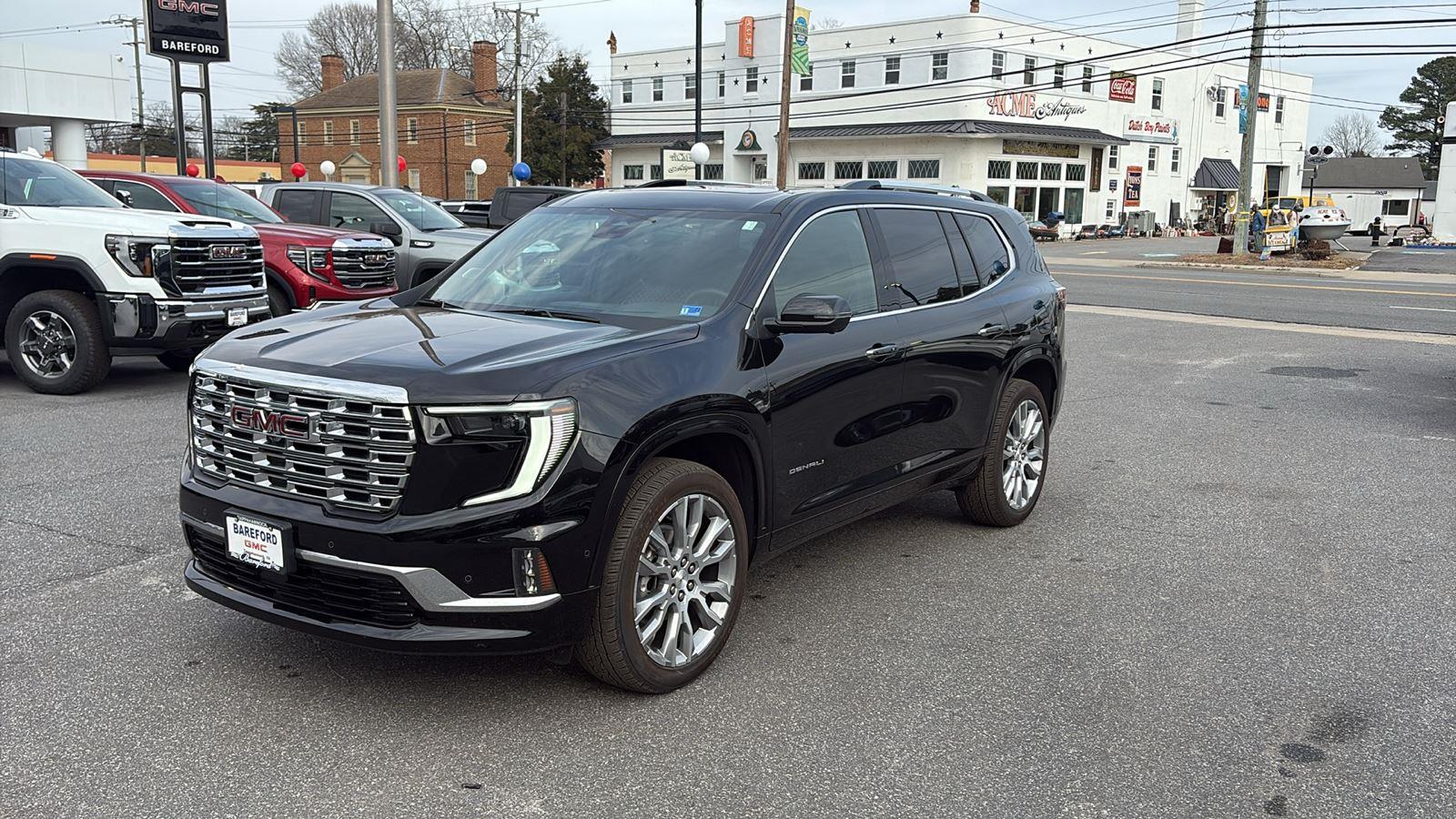 2025 GMC Acadia Denali FWD