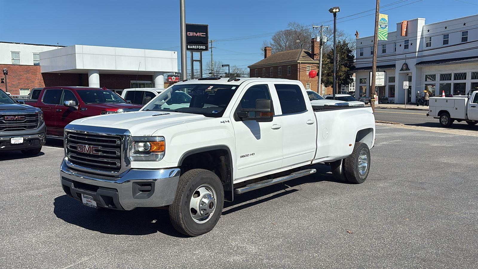 2015 GMC Sierra 3500HD SLE Crew Cab 4WD