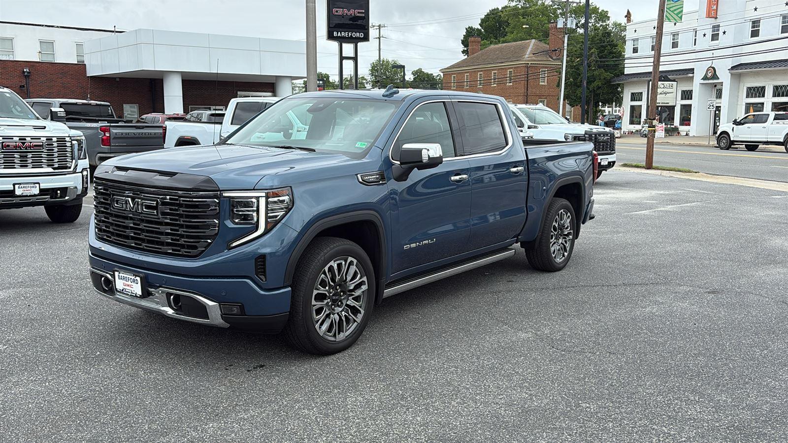 2025 GMC Sierra 1500 Denali Ultimate Crew Cab 4WD