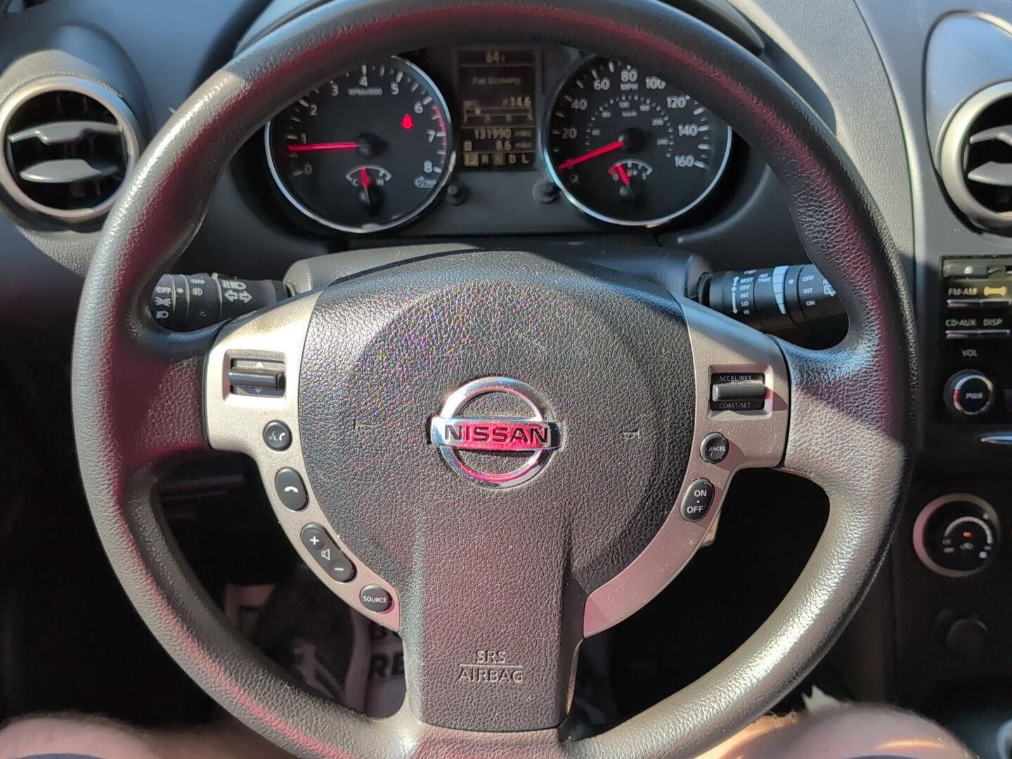 2013 Nissan Rogue S photo 18