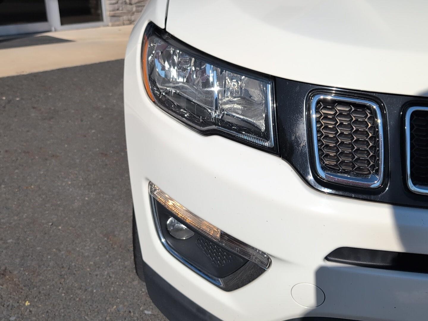 2018 Jeep Compass Limited photo 8
