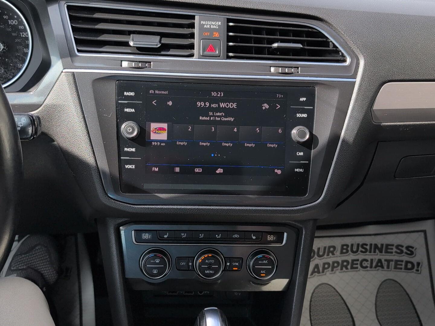 2019 Volkswagen Tiguan SEL R-Line photo 19