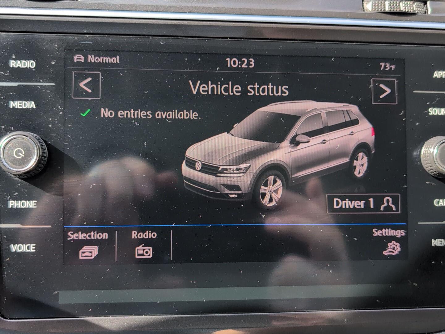 2019 Volkswagen Tiguan SEL R-Line photo 22