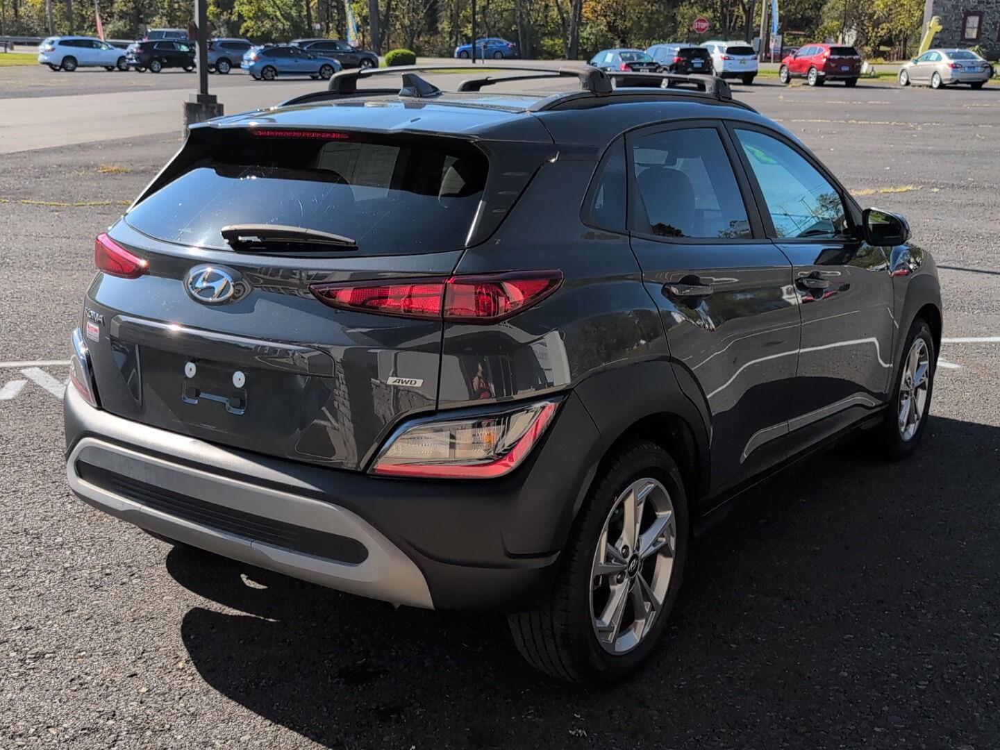 2023 Hyundai Kona SEL N Line photo 4