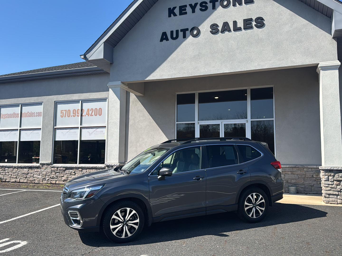 2021 Subaru Forester Limited - Photo 4