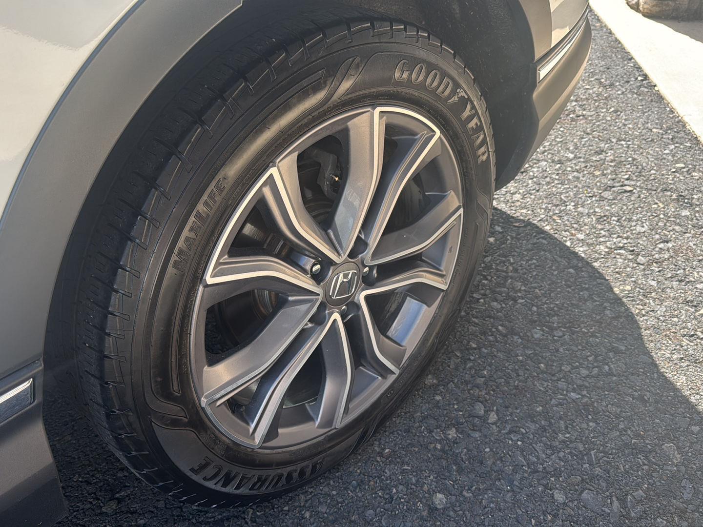 2020 Honda CR-V Touring - Photo 11