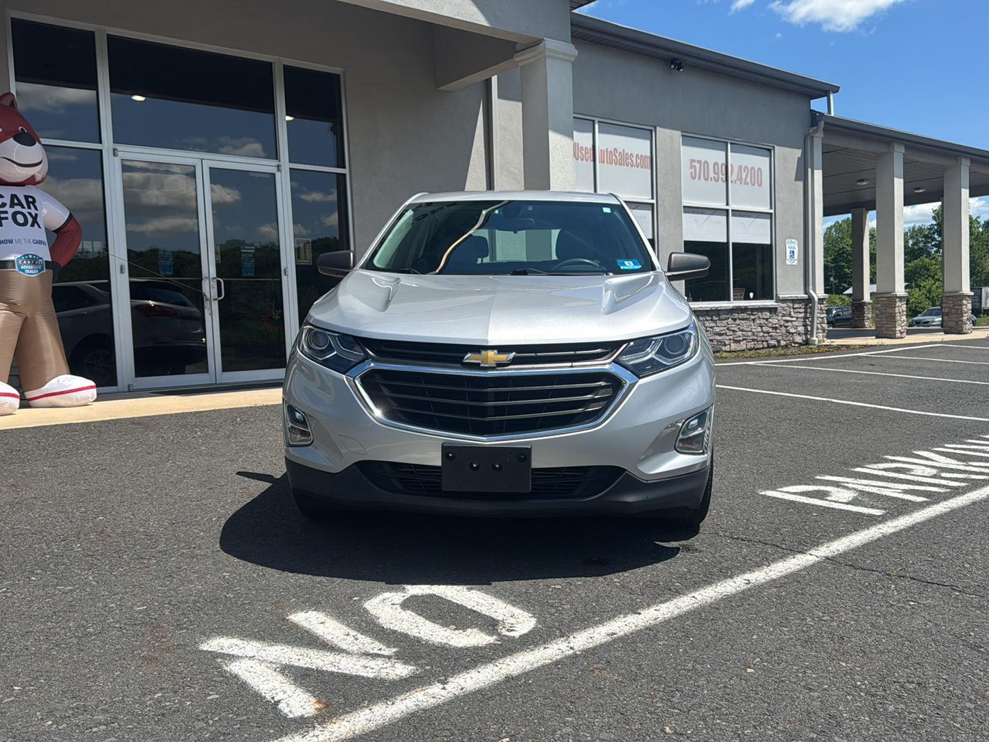 2018 Chevrolet Equinox LS's photo