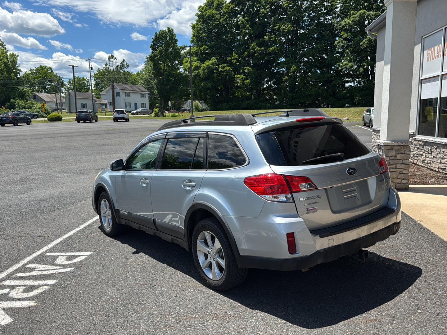 2013 Subaru Outback Limited - Photo 6