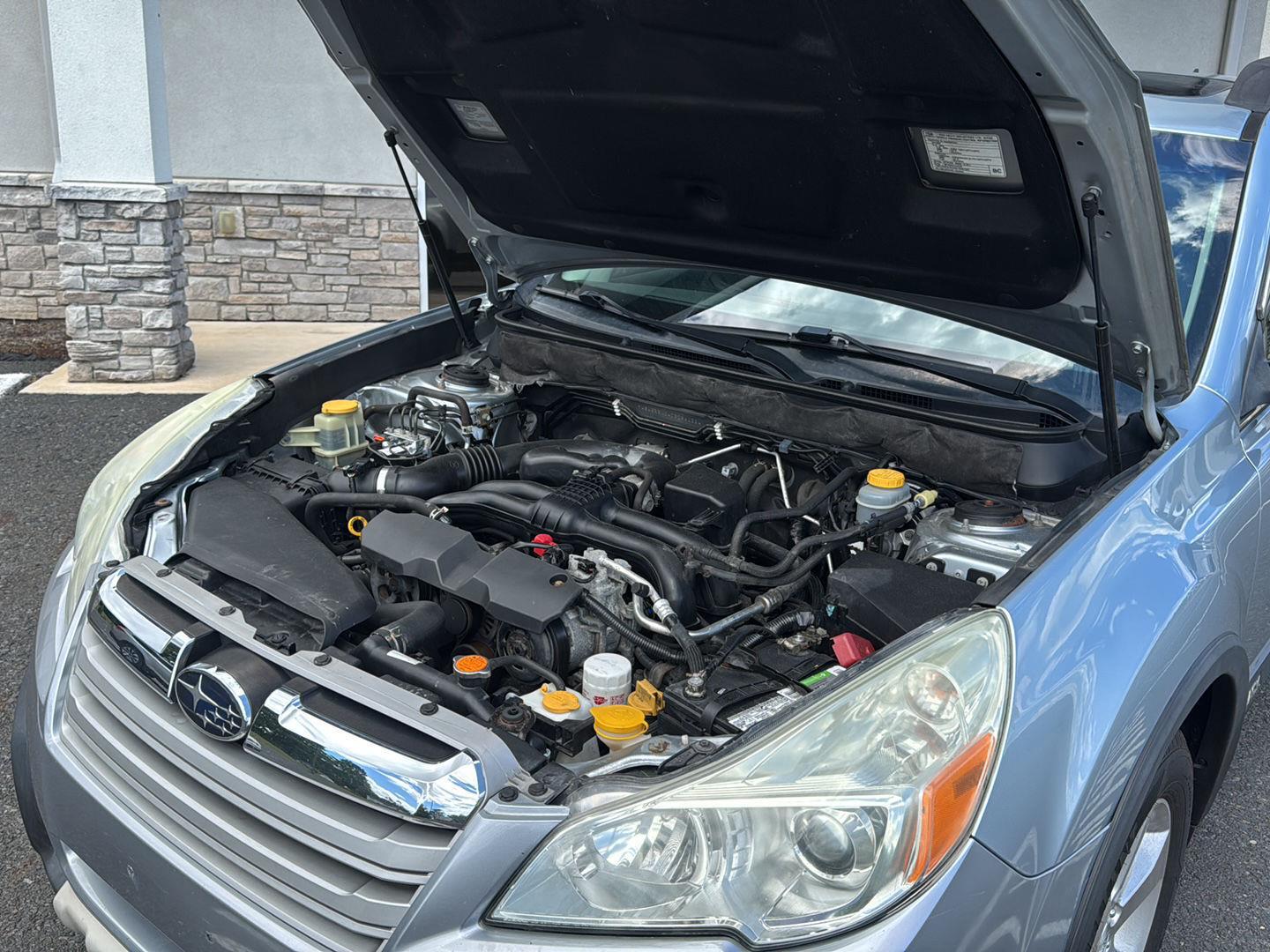 2013 Subaru Outback Limited - Photo 41