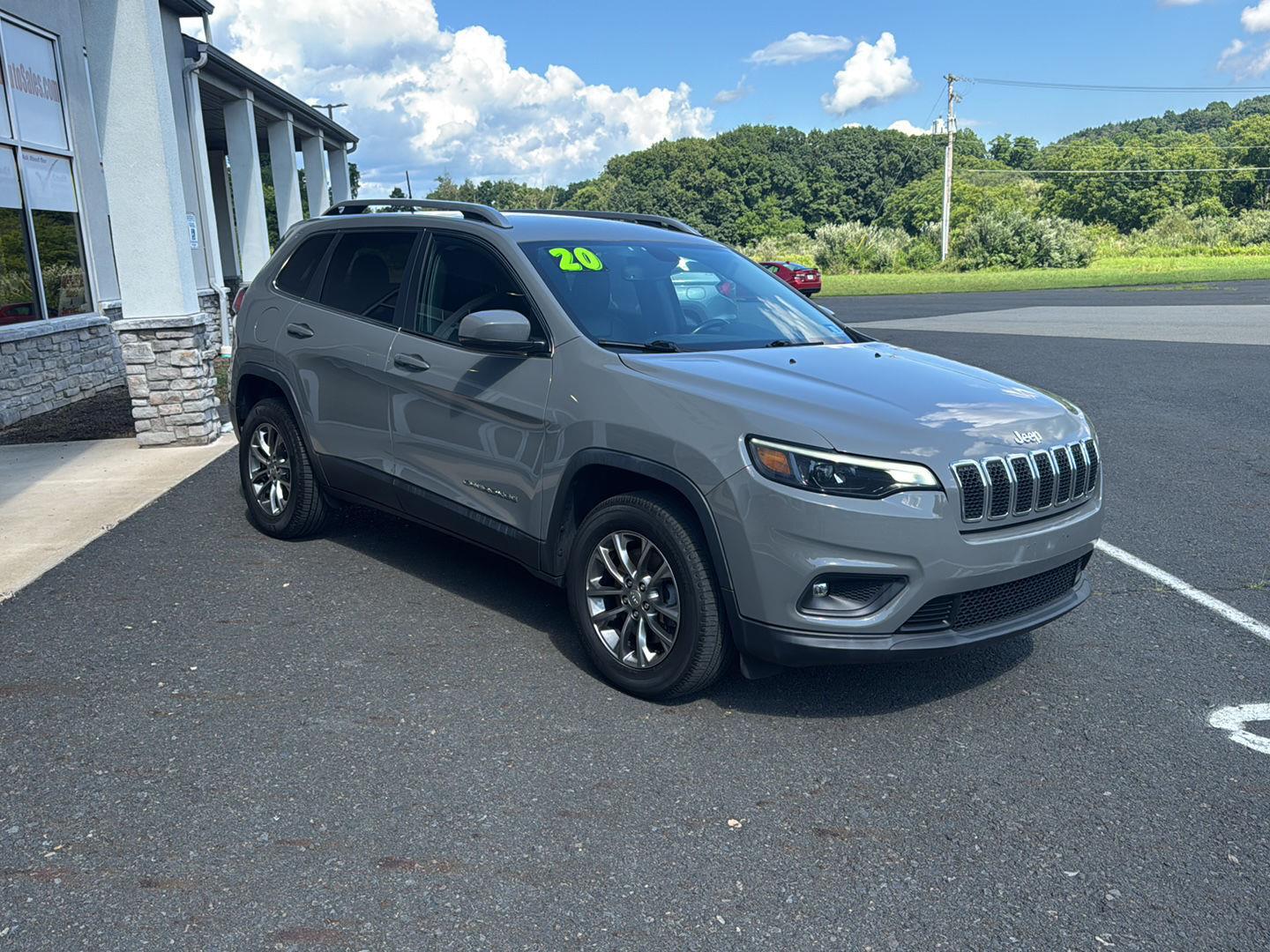 2020 Jeep Cherokee Latitude Plus - Photo 13