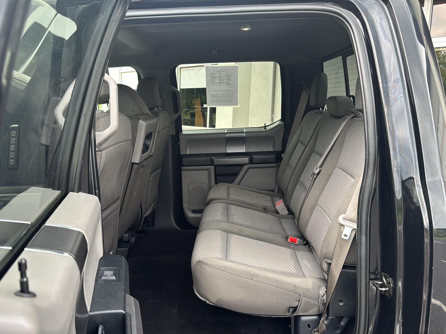 2019 Ford F-150 XLT - Photo 32