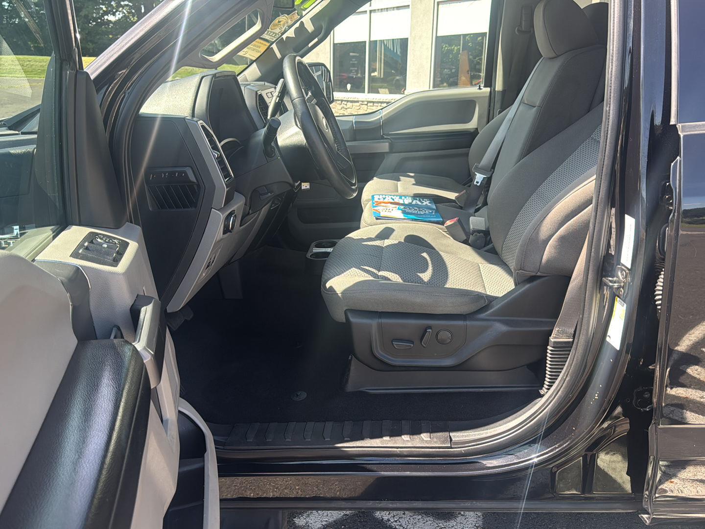 2019 Ford F-150 XLT - Photo 7