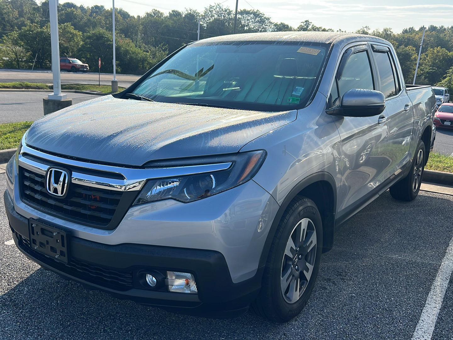 Lunar Silver Metallic 2018 Honda Ridgeline Pickup Truck All-Wheel Drive Automatic