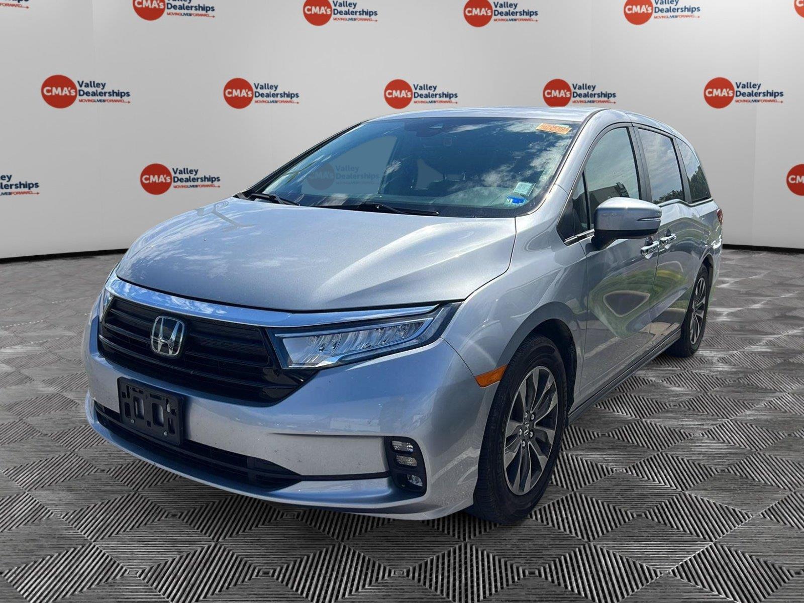 Lunar Silver Metallic 2023 Honda Odyssey Minivan Front-Wheel Drive Automatic
