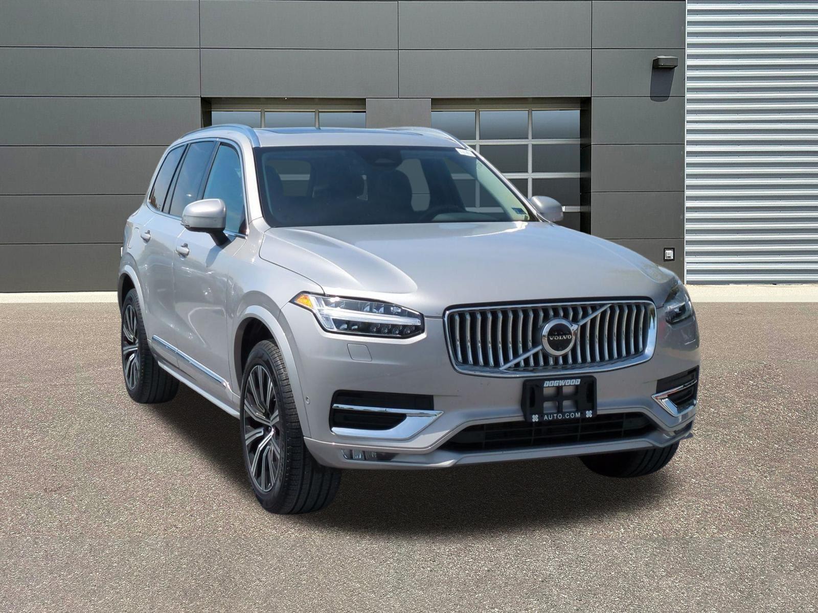 Silver Dawn Metallic 2025 Volvo XC90 B6 Plus Bright Theme 7-Passenger AWD SUV / Crossover All-Wheel Drive Automatic