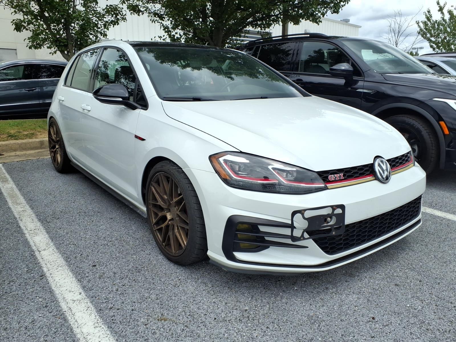 2021 Volkswagen Golf GTI 2.0T SE FWD